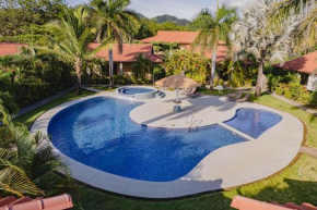Villagio 30B -Condo near Playa Potrero